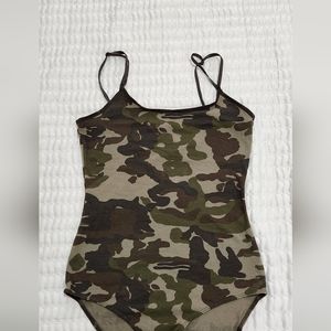 Zenana Outfitters Camo Bodysuit Size S